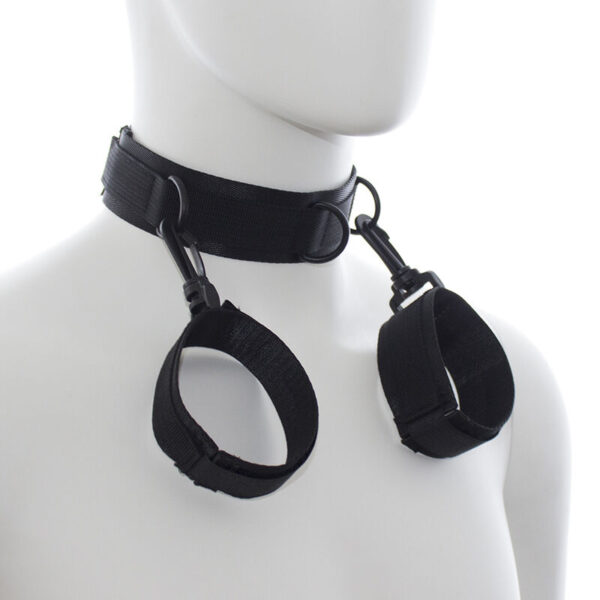 OHMAMA FETISH NYLON COLLAR WITH WRIST RESTRAINTS